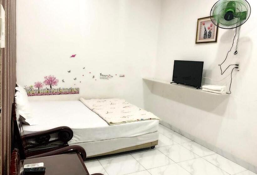 Standard Room, Mai Thao