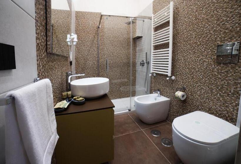 اتاق استاندارد, Sciuscià Beb Spaccanapoli