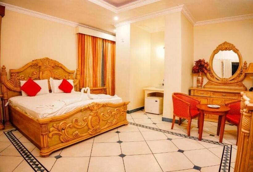 جناح سرير كينج, Dup