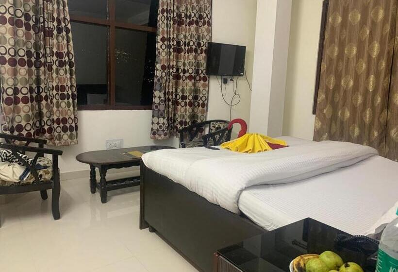 Номер Стандарт с Балконом, Ananta Inn