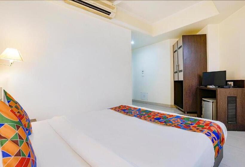 Номер Deluxe, Gandharva Residency Swargate