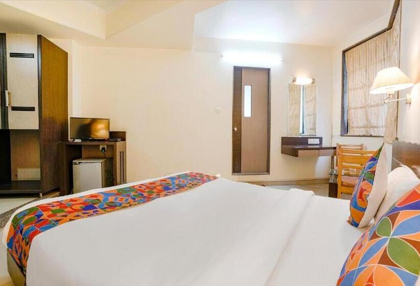 Номер Deluxe, Gandharva Residency Swargate