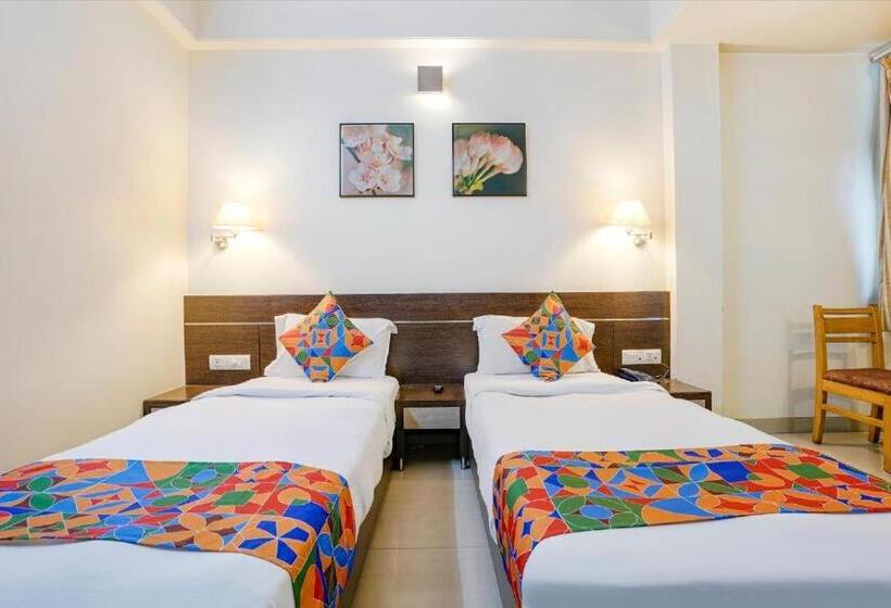 Номер Deluxe, Gandharva Residency Swargate
