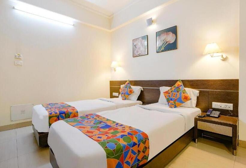 Номер Deluxe, Gandharva Residency Swargate