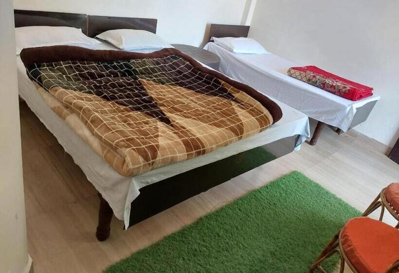 חדר סטנדרט לארבעה, Srishty Choice, Rudraprayag