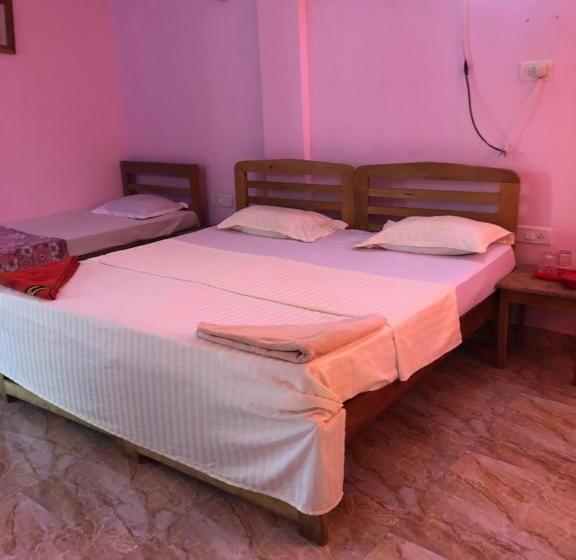 חדר אקונומי, Thomas Beach Guesthouse