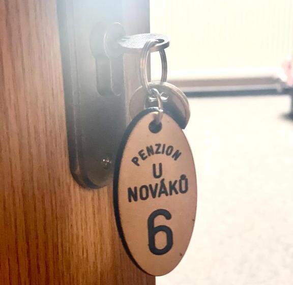 Номер Стандарт, Penzion A Restaurace U Nováků