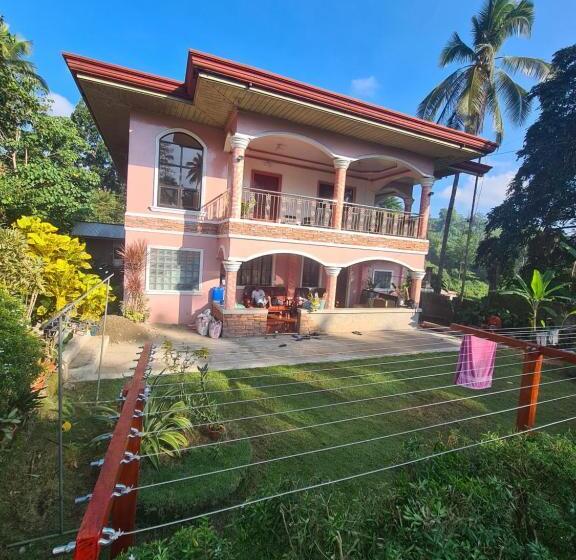 اتاق استاندارد با سرویس بهداشتی مشترک, Rotunda Inn Home Stay