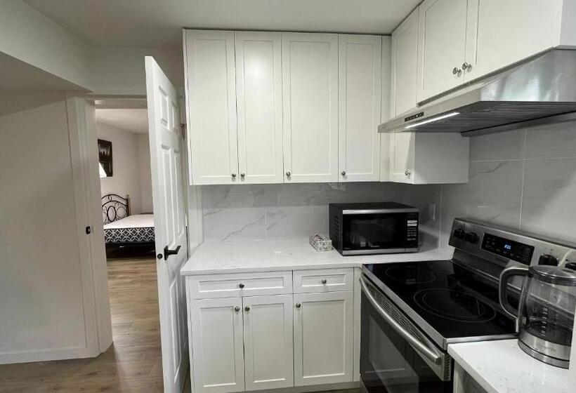 3 Bedroom Suite, Ry An Home