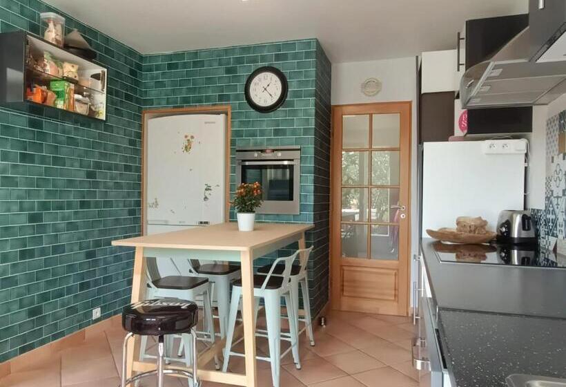 חדר סטנדרט, Serenity