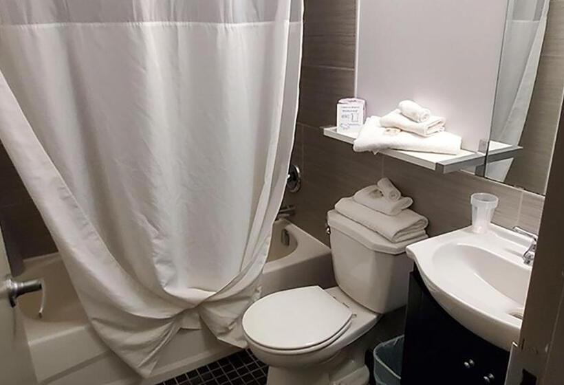 جناح مزود بتراس, Restauparc Motel