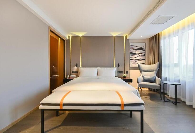 Представительский номер с видом, Atour Hotel Shenyang Nanta Wenhua Road