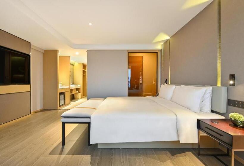 Представительский номер с видом, Atour Hotel Shenyang Nanta Wenhua Road