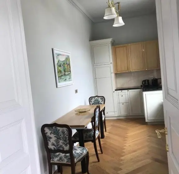 １ベッドルームのデラックスアパートメント, Augsburg Apart
