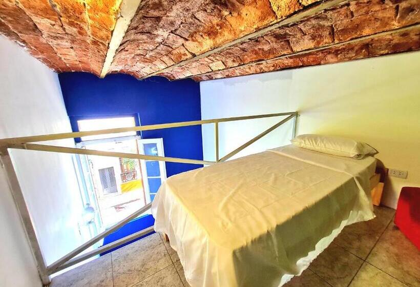 Standard Triple Room, San Telmo Soul