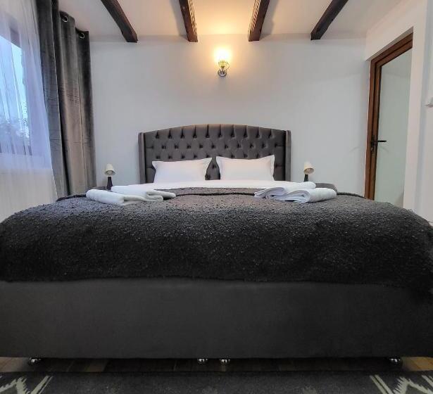 带大床的豪华间, Adac Boutique