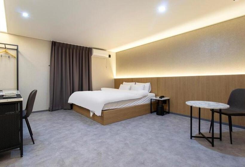 스탠다드 룸, Hwaseong Stay13