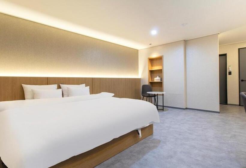 Quarto Estandar, Hwaseong Stay13