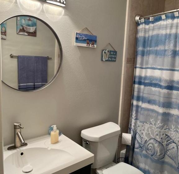 شقة غرفة نوم واحدة بالطابق الأرضى, Jjs Beach Condo