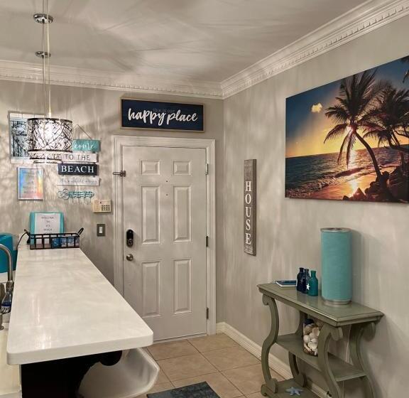 شقة غرفة نوم واحدة بالطابق الأرضى, Jjs Beach Condo