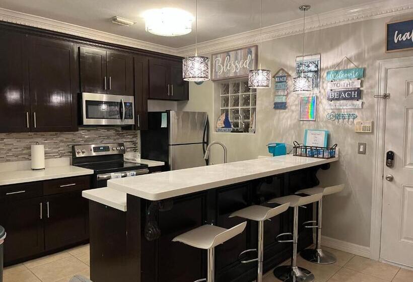 شقة غرفة نوم واحدة بالطابق الأرضى, Jjs Beach Condo