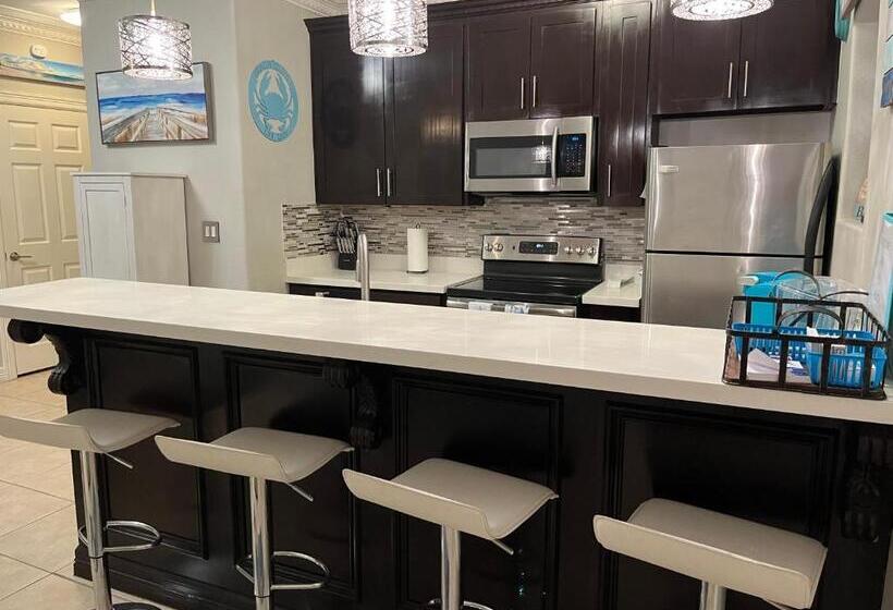 Апартаменты 1 Спальня Нижний Этаж, Jjs Beach Condo