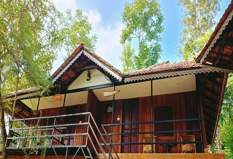 חדר סטנדרט עם מרפסת, Mystery Maze Resort And Spa