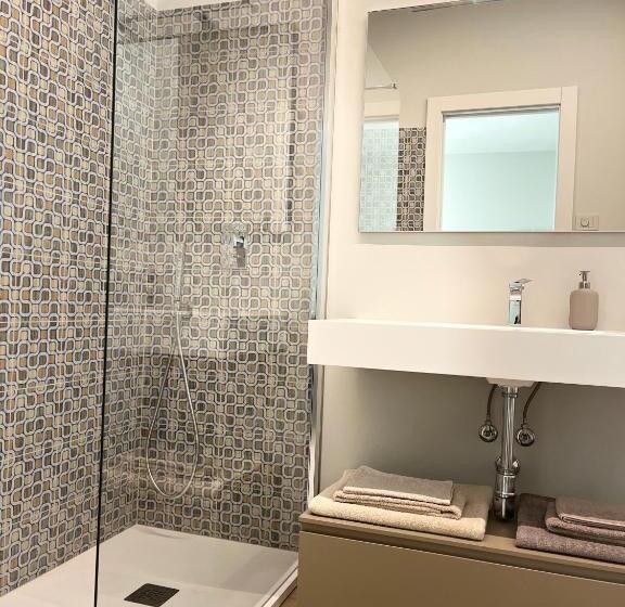 スタンダードルーム, Alba Room 16