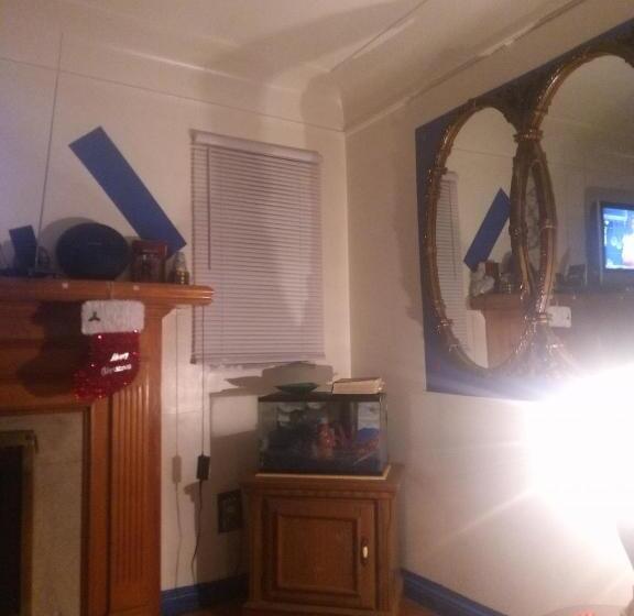 标准单人间, Chill Out House