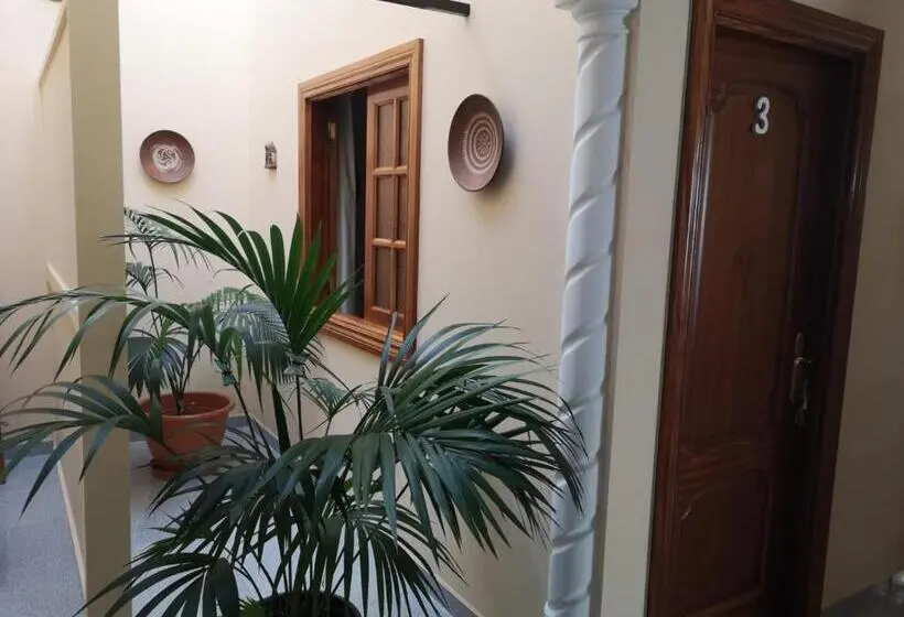 اتاق استاندارد یک تخته با سرویس بهداشتی مشترک, Vivienda El Timón