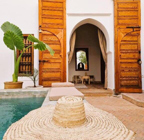 اتاق استاندارد, Riad Samah