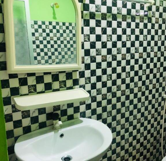 Номер Стандарт, River Garden Hotel Anuradhapura