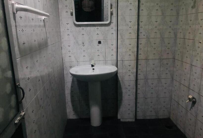 Семейный Номер, River Garden Hotel Anuradhapura