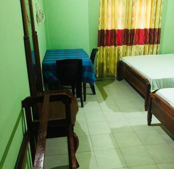 اتاق خانوادگی, River Garden Hotel Anuradhapura