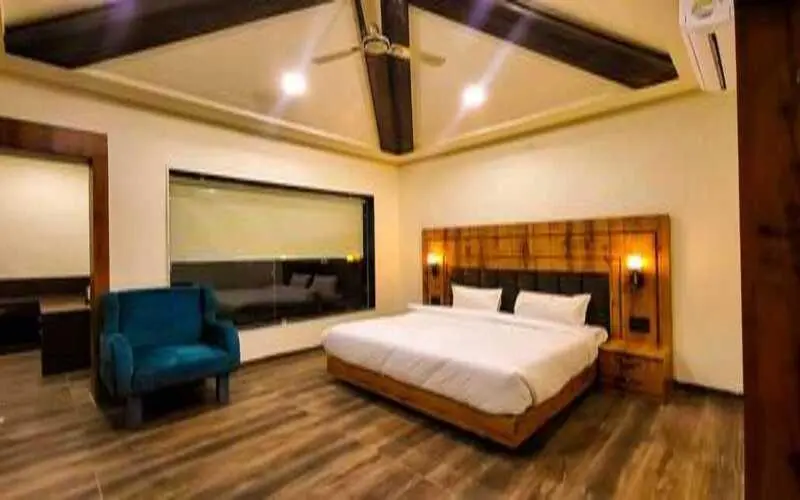 Huvila, 1 makuuhuone ja uima-allas, The Gajraj Resort Pench