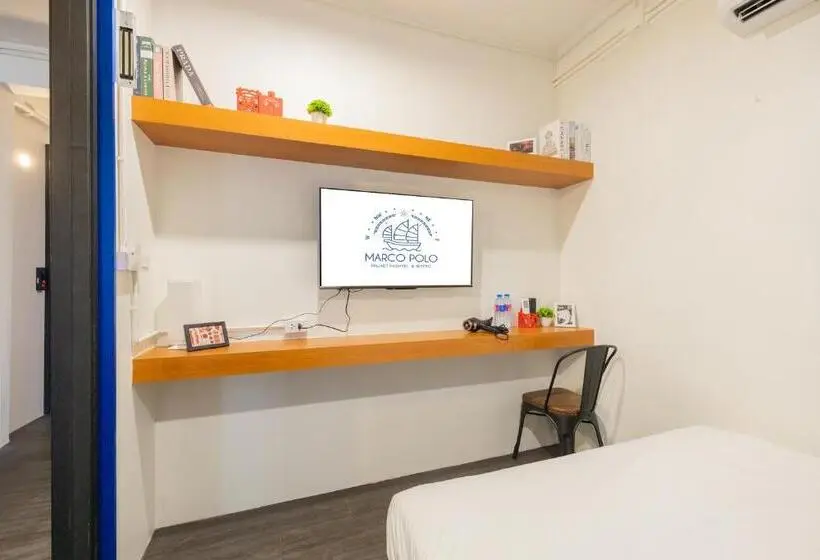 スタンダードルーム, Marco Polo Phuket Poshtel & Bistro