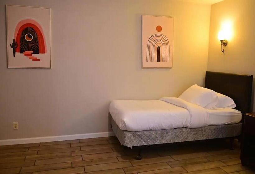 ファミリールーム, San Antonio: Fully Furnished 4br Perfect For Fams