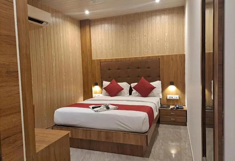 اتاق لوکس, Gateway Star