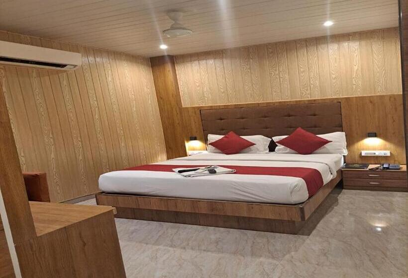 Habitació Deluxe, Gateway Star