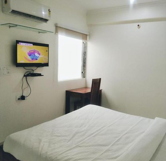 Quarto Economy, Jagdish