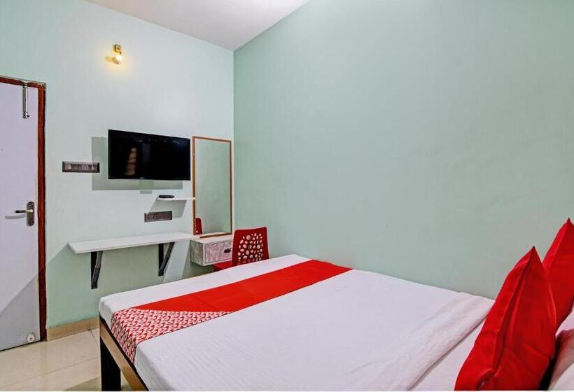 اتاق استاندارد, Oyo Nirmal Guest House