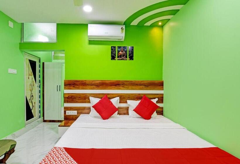 트리플 클래식 룸, Tara Maa Guest House