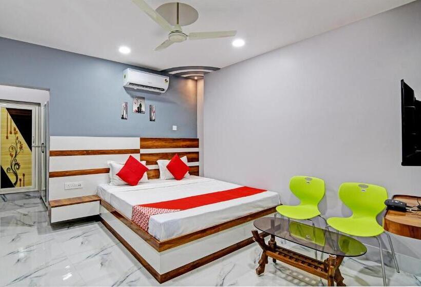 트리플 클래식 룸, Tara Maa Guest House