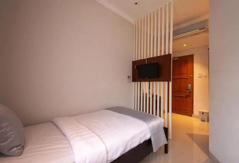 Single Basic Room, Pension Guest House