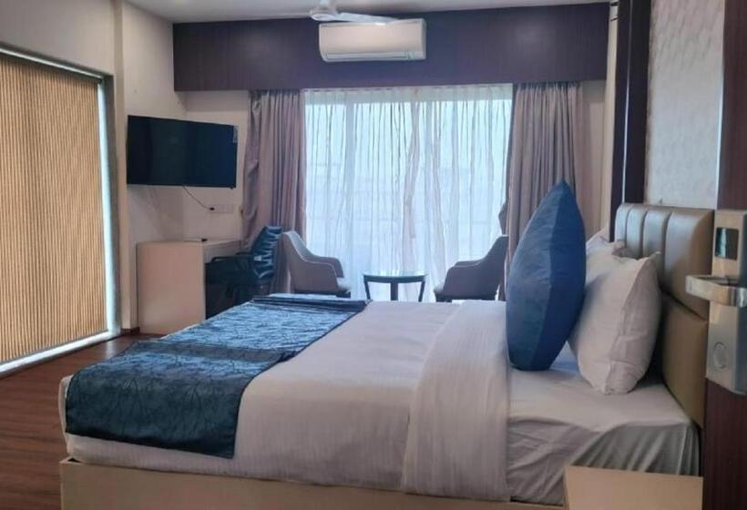 Quarto Estandar, Swamiraj