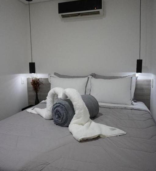 إستوديو ديلوكس, Villa Santo Hilário Conect