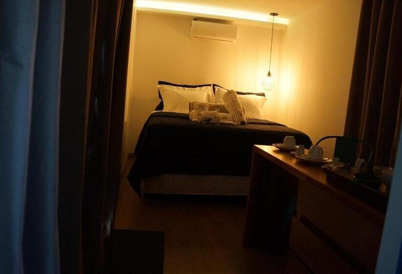 جناح, Villa Santo Hilário Conect