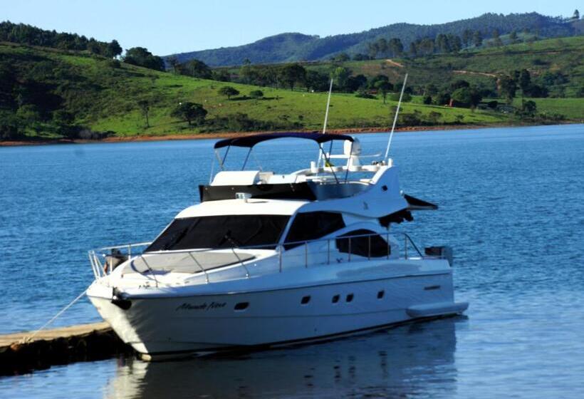 إستوديو ديلوكس, Villa Santo Hilário Conect