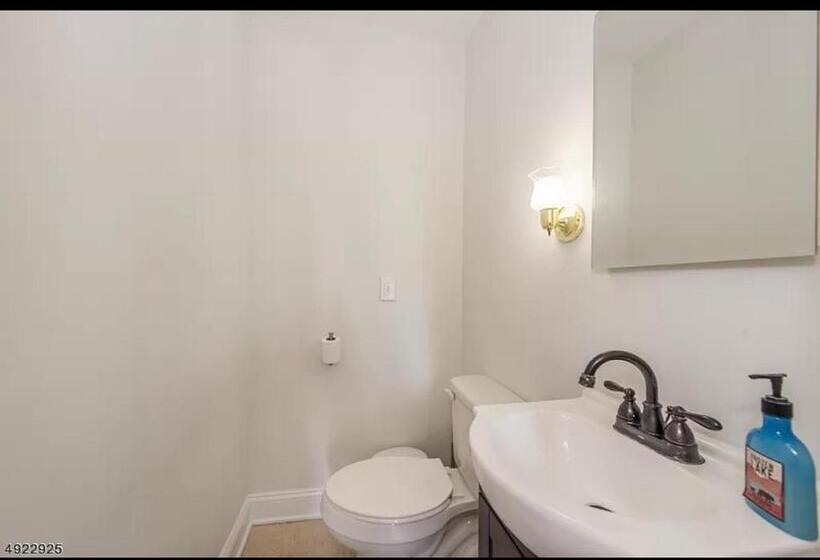 Номер Стандарт, Room In House Charming Private Room Complete4