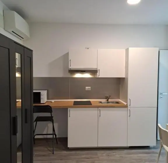 Studio Standard, Residence Del Centro